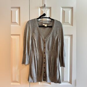 Grey sweater